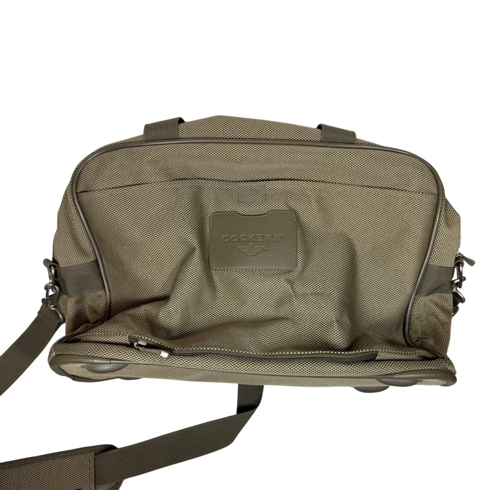 Dockers Travel Duffel Bag Weekender‎ Carry On Luggage Khaki Green Carryall Bag
